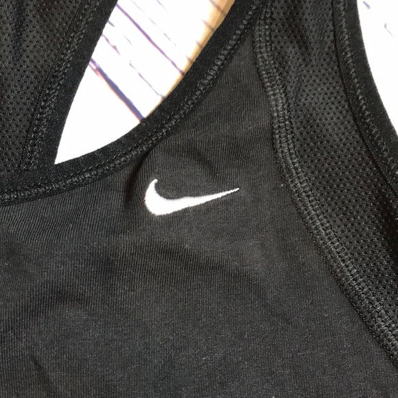Nike Dri-Fit Reversible Sports Bra - Picture 6 of 8
